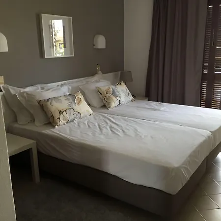 Hotel Roca Belmonte
