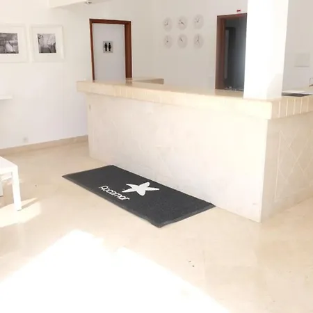 Roca Belmonte فندق 3*