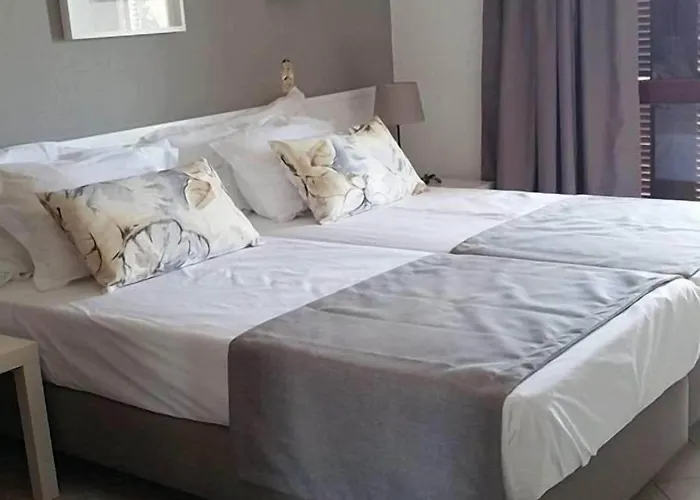 Roca Belmonte Hotel 3*